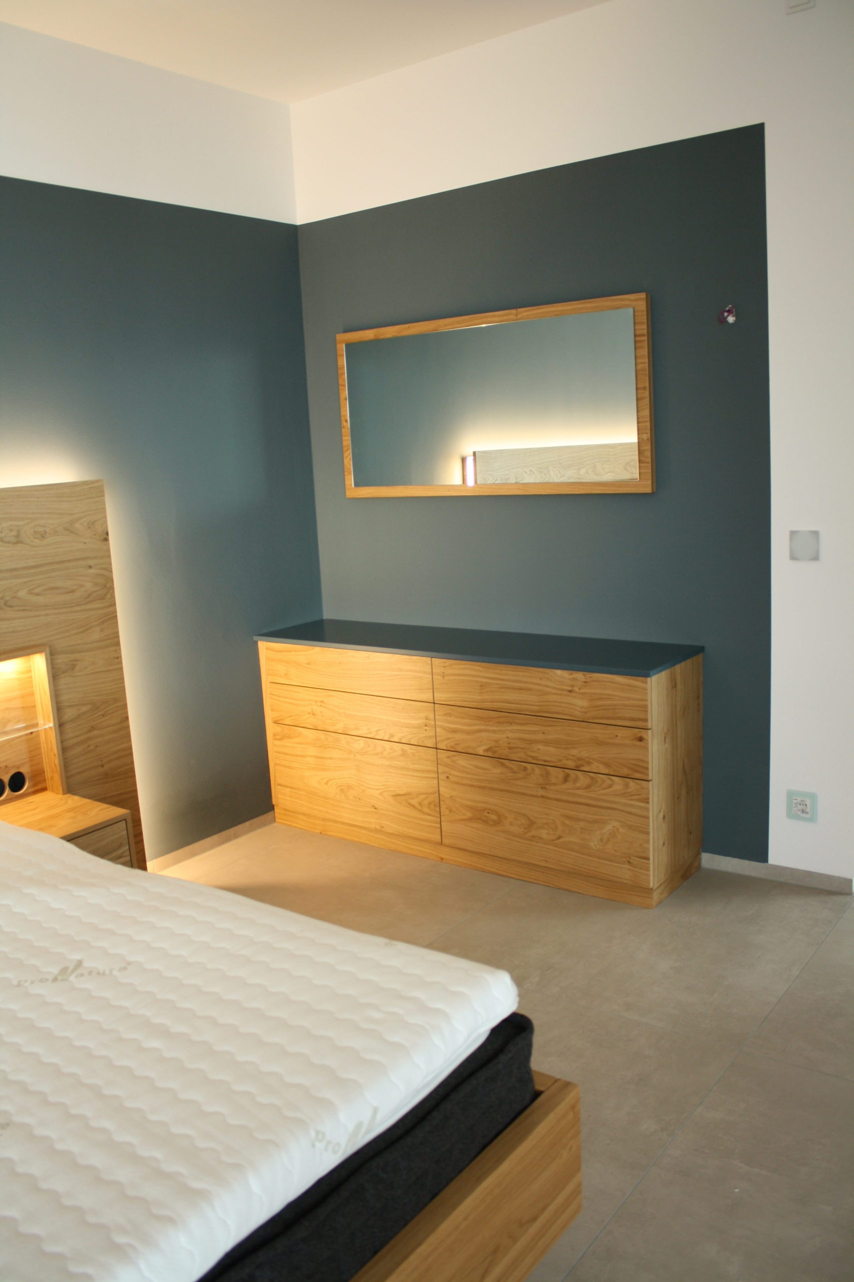 Schlafzimmer in Asteiche, Sattelleder + Woodspring – Bild 8