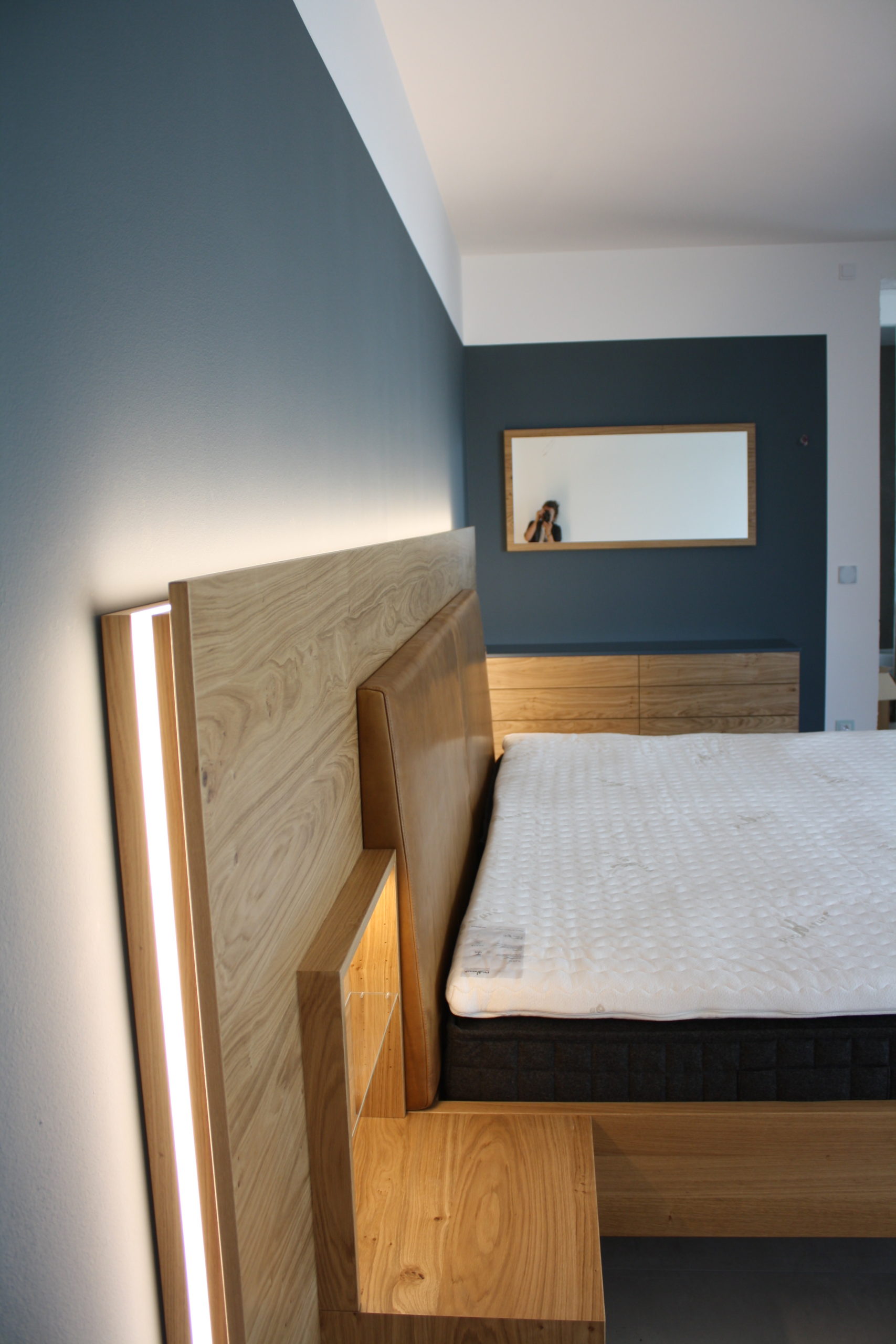 Schlafzimmer in Asteiche, Sattelleder + Woodspring – Bild 5