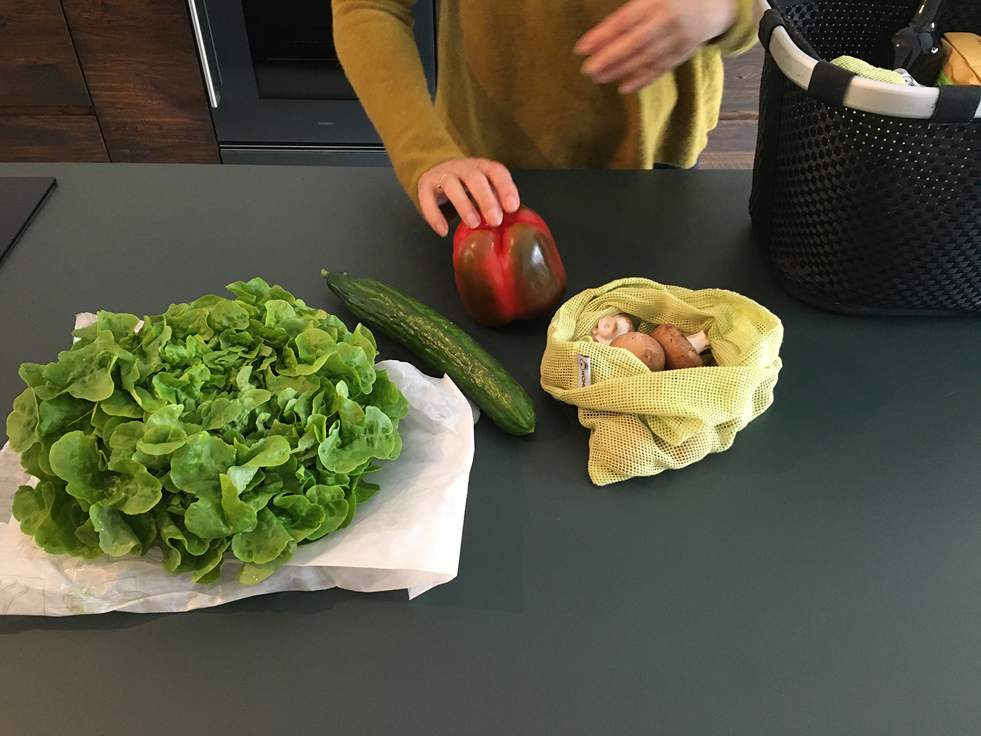Küche aus Alteiche in ehemaliger Scheune – Bild 7