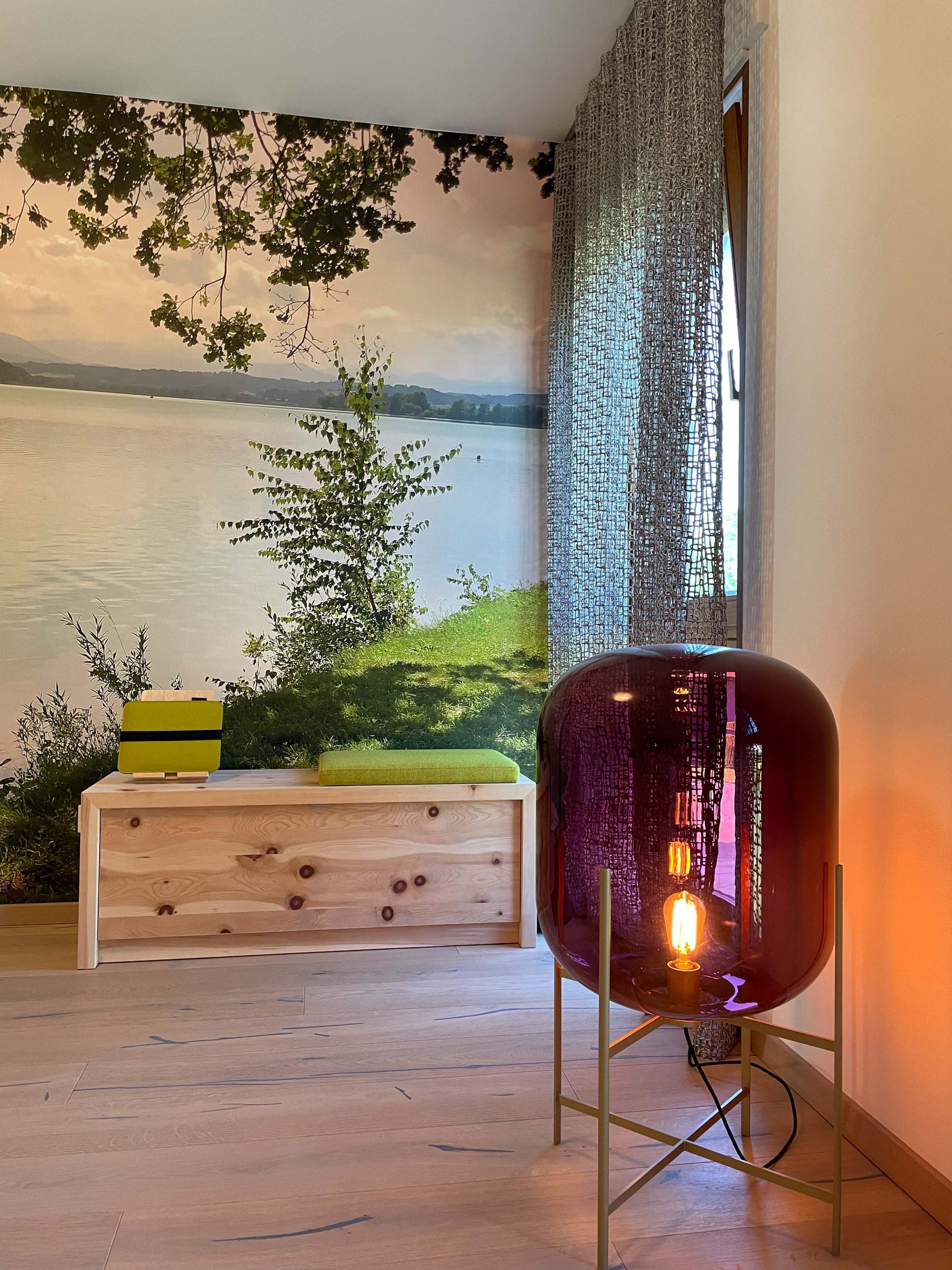 Schlafzimmer in Alteiche + Zirbe – Bild 2