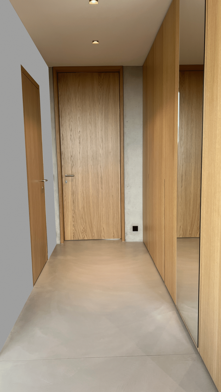 Kleiderschrank in Eiche geweißt mit Beleuchtung – Bild 8
